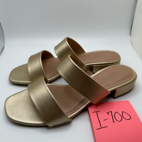 CUSHIONAIRE Women's Nolita two band low block heel slide sandal +Memory Foam 7.5 - Picture 3 of 7